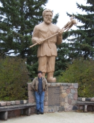 Uhro statue; Menahga, MN