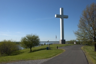 Ft. Jefferson cross; Wickliffe, KY